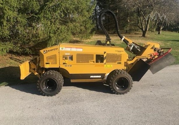 Stump grinder machine